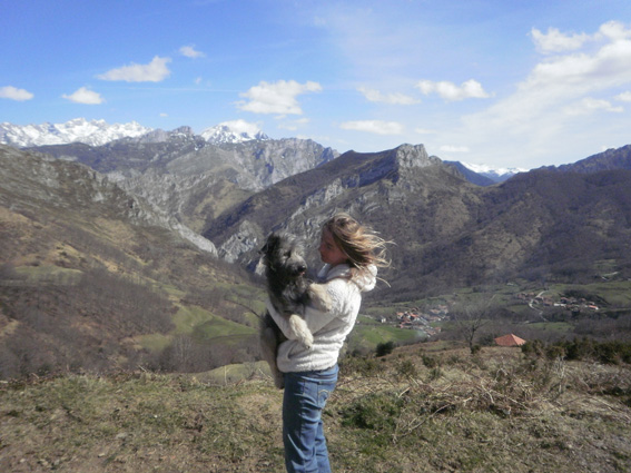 Lissa & Rocky in Asturias 2010 (Melissa Sadie Wright)